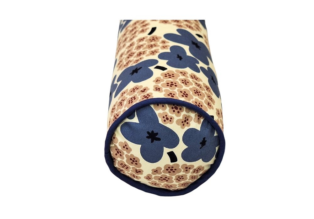 骨盤スリムストレッチクッション ブーケ・ブルー 関連画像3 | 商品紹介 | マインドフルネスdays 有限会社エール