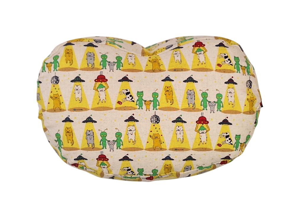 姿勢も良くなる正座クッション さらわれ猫・キナリ　(取っ手付) 関連画像1 | 商品紹介 | マインドフルネスdays 有限会社エール